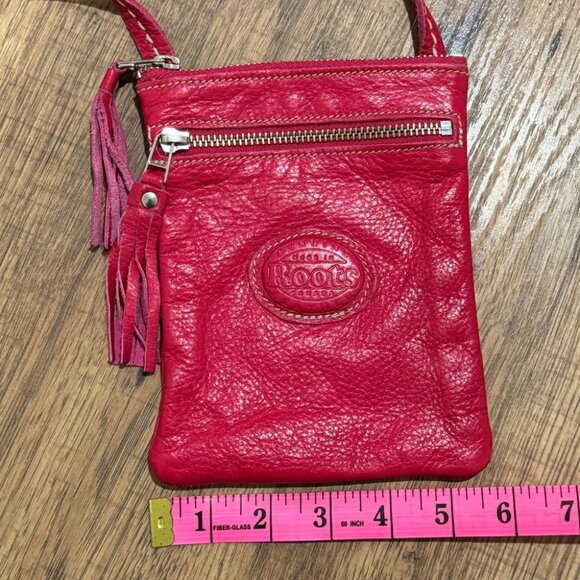 EUC Roots Vintage Small‎ Crossbody Bag - Hot Pink - Picture 3 of 13